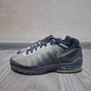 Nike air max invigor patike