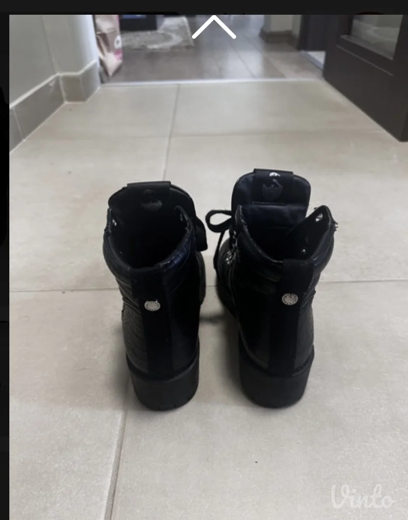 Steve Madden cizme