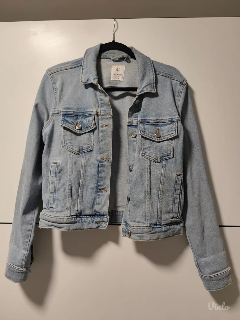 Teksas jakna brenda Sinsay