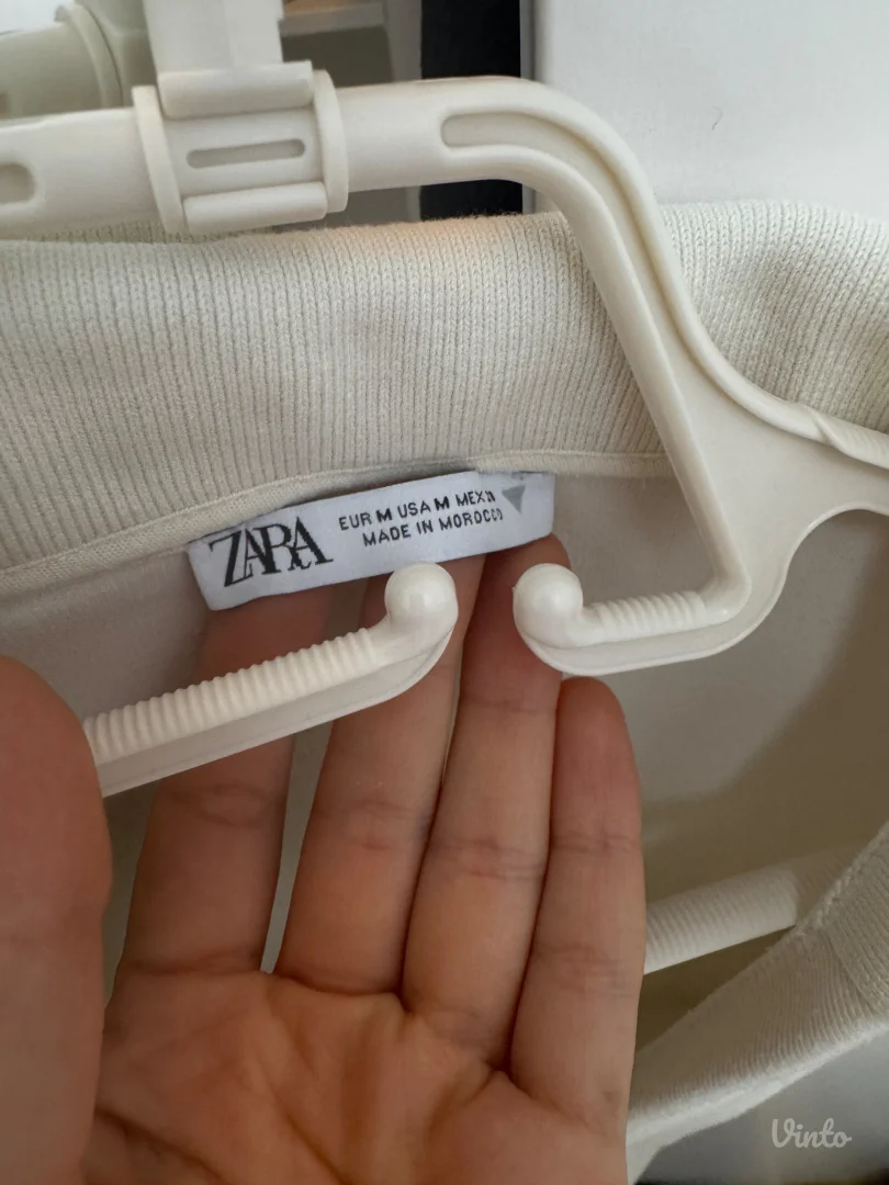 ZARA - bela bluza