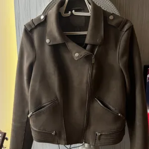 AMISU - jakna od velura