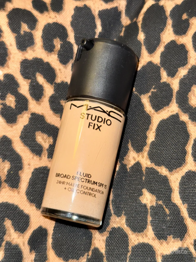 Mac Studio Fix puder NC16