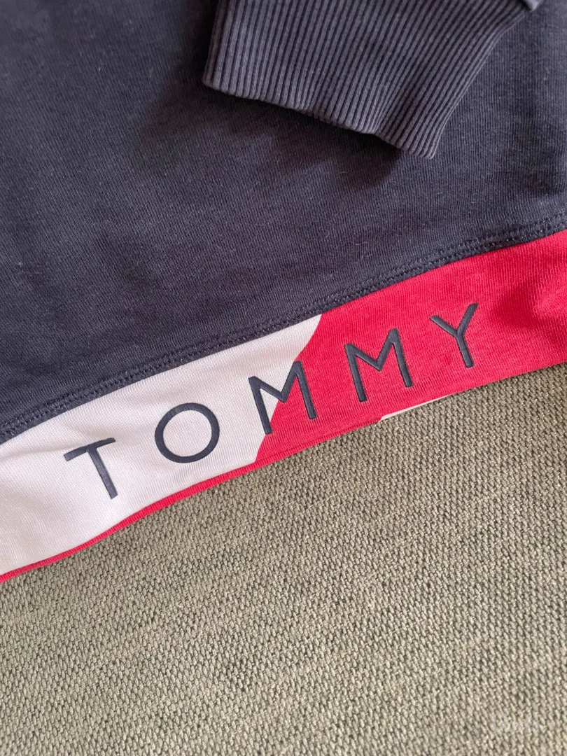 Tommy Hilfiger retro duks