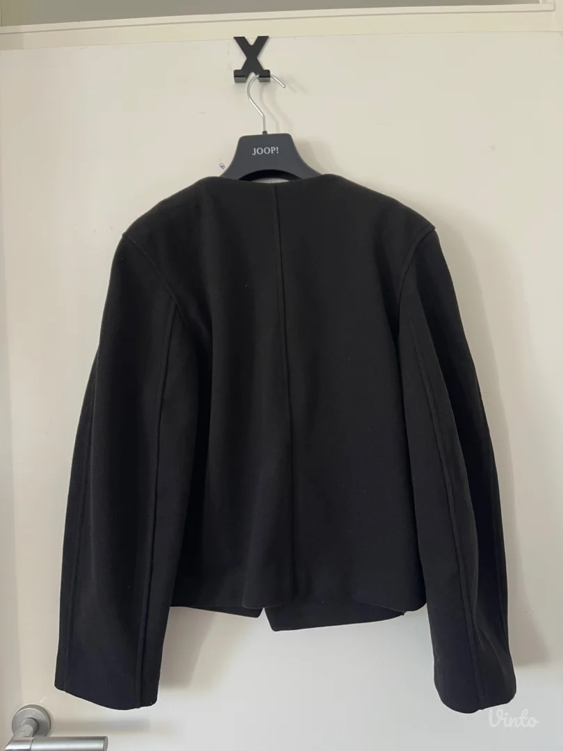 H&M - Crni prolećni kaputić