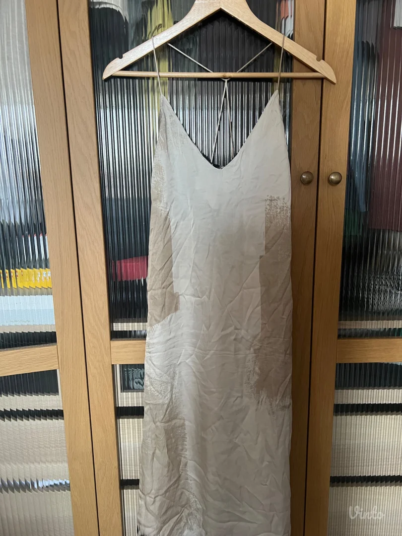 Zara svilena haljina S