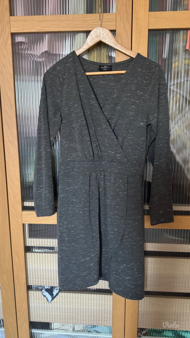 Siva haljinica 36/38