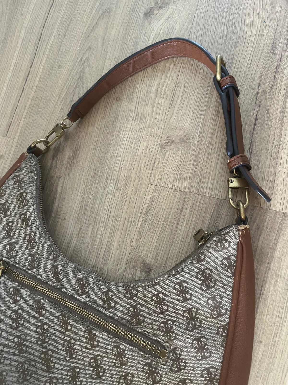 Guess torba