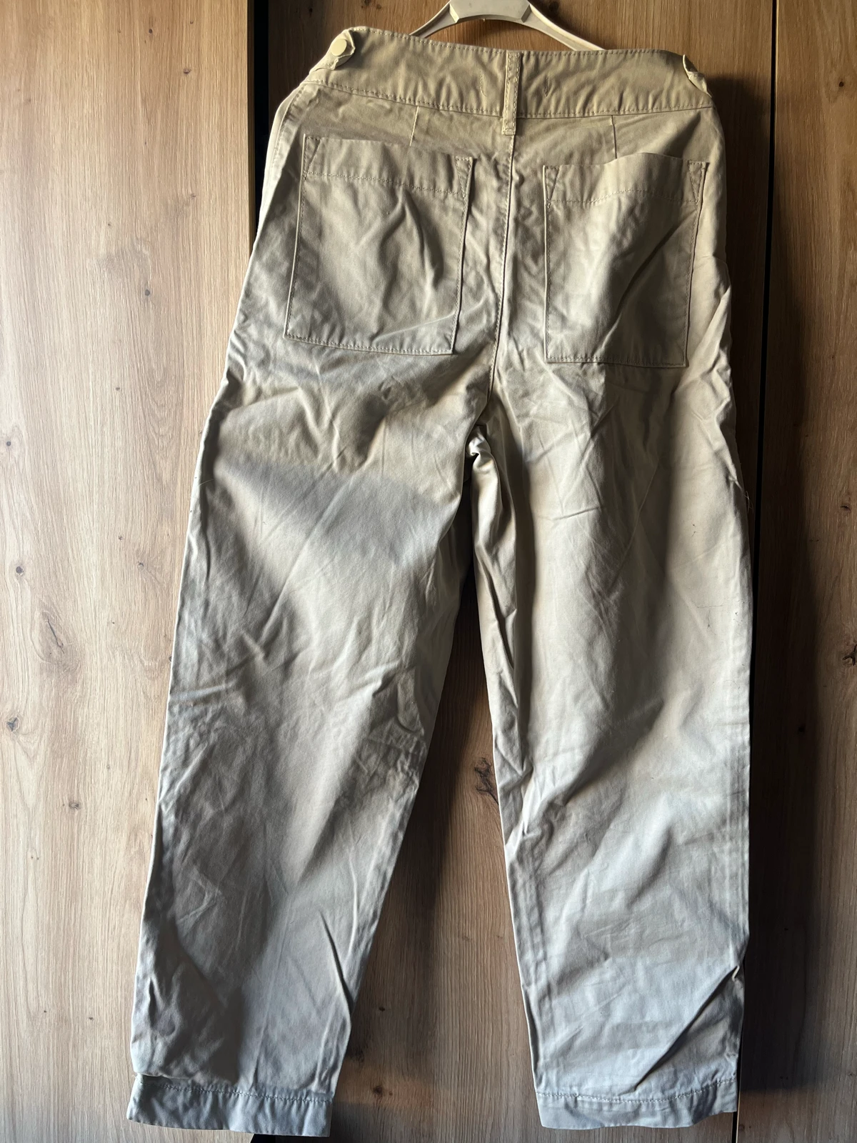 2 pantalona za 800!