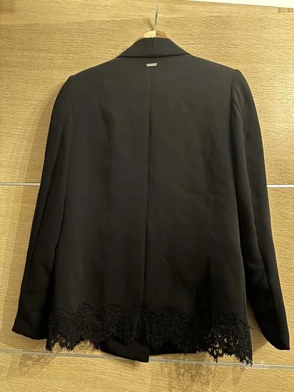 Sako Guess sa čipkom