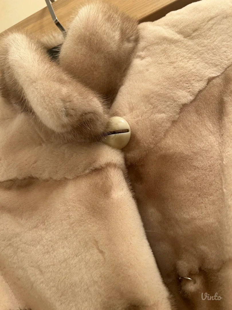 Bunda Kapućino nerc šišani