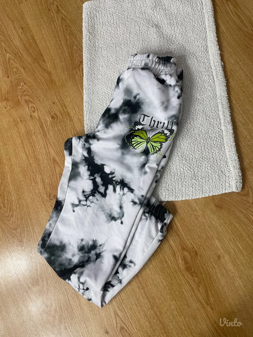 Ženski donji deo trenerke