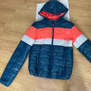 Ženska jesenja jakna