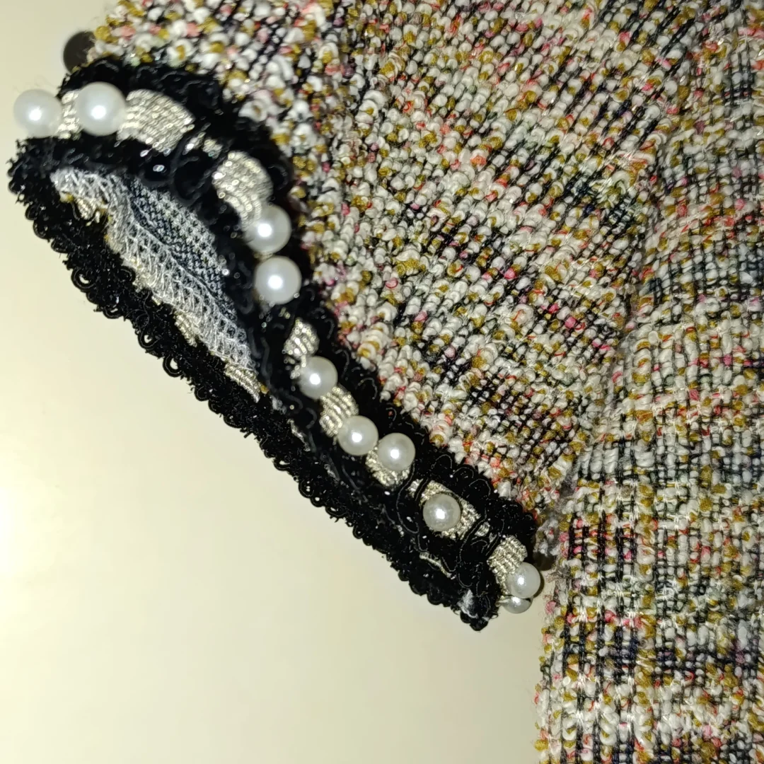 Zara majica sa biserima