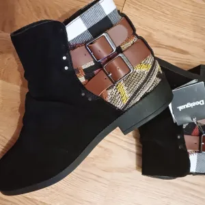 Desigual cipele - cizme 38