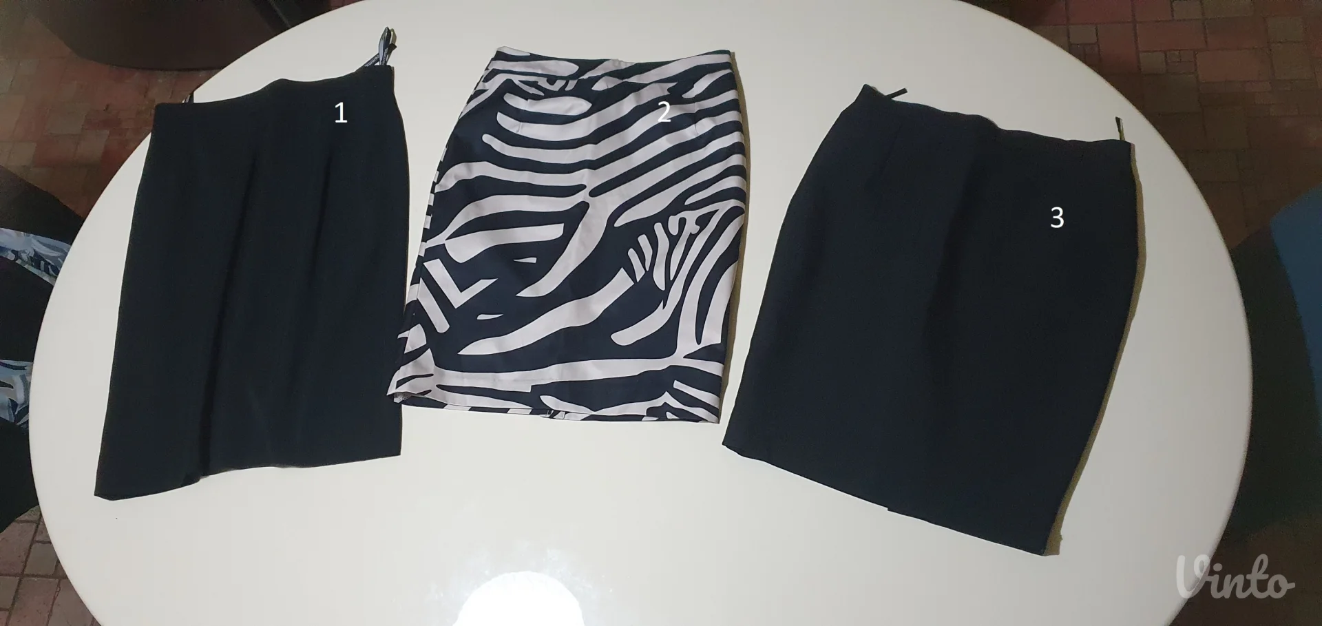 Suknjice za mršavice Xs, S