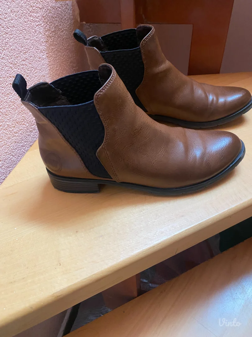 Marco Tozzi -kožne gležnjače