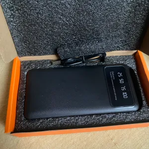 Hinne - Power bank 20000mAh prenosivi punjač za mobilne uređaje