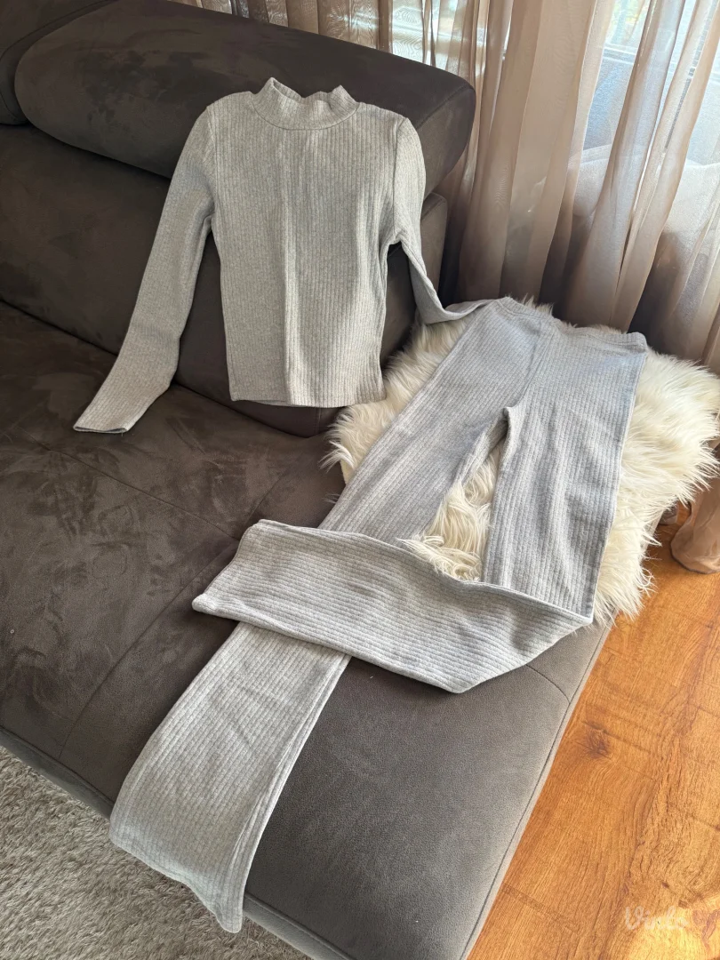 Jesenji komplet top+pantalone