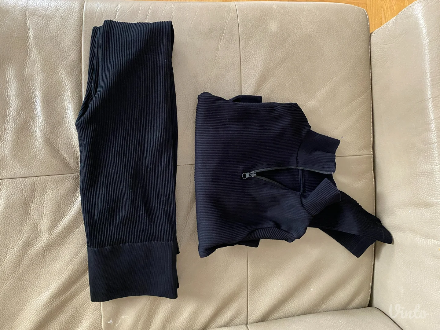 Crni komplet za trening