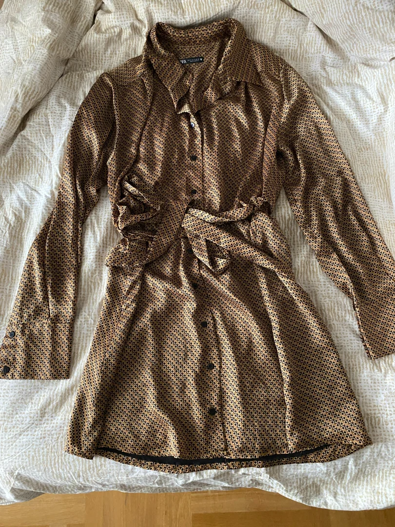 Zara - satenska haljina