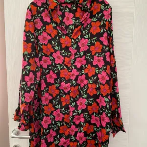 Zara - šarena haljina