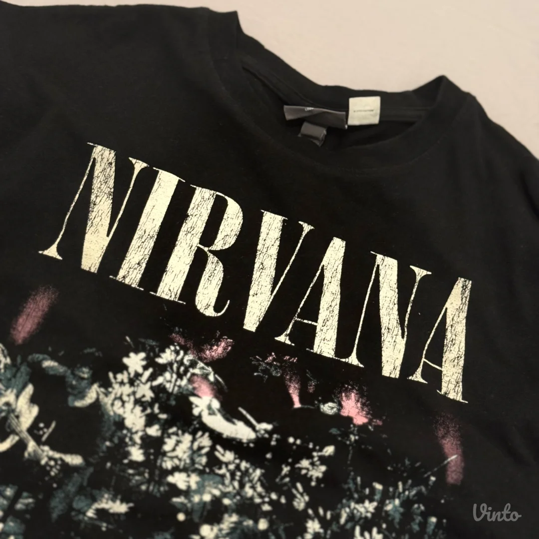 Nirvana MTV Unplugged Majica – H&M (Oversize S)