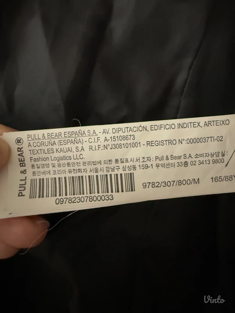 Pull & Bear crni sako sa belim zvezdicama