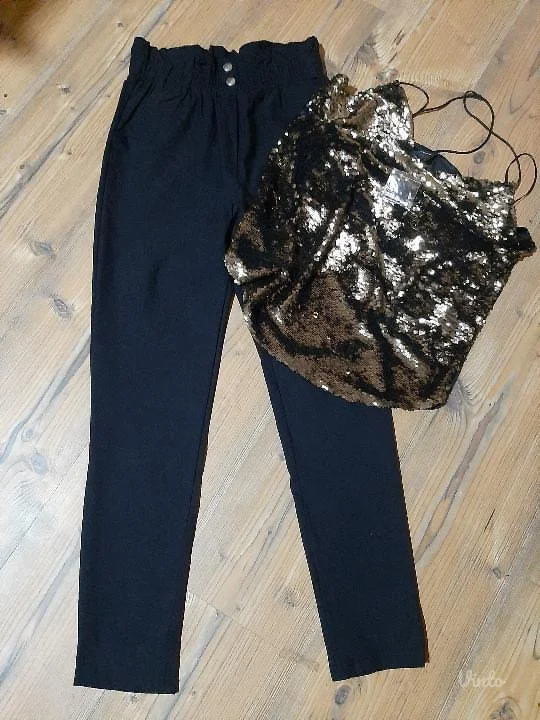 Pantalone i šljokičasta bluza