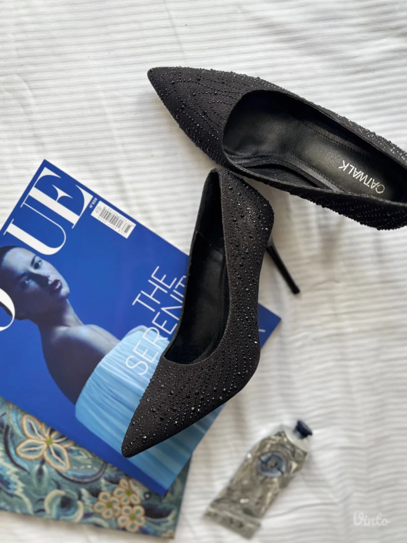 CRNE SALONKE SA CIRKONIMA