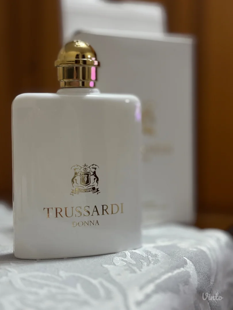 Original Donna Trussardi 100ml novo
