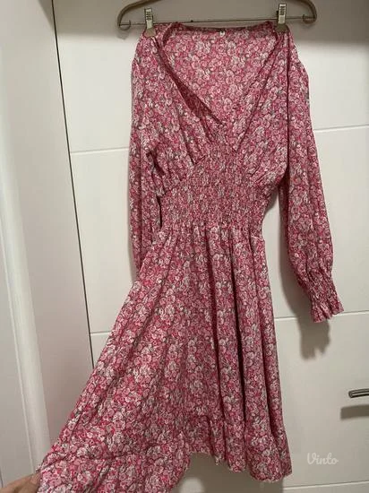 Haljina cvetna novo S