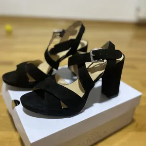 Sandale - 5th Avenue