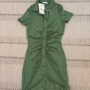 Novo - haljina PULL&BEAR