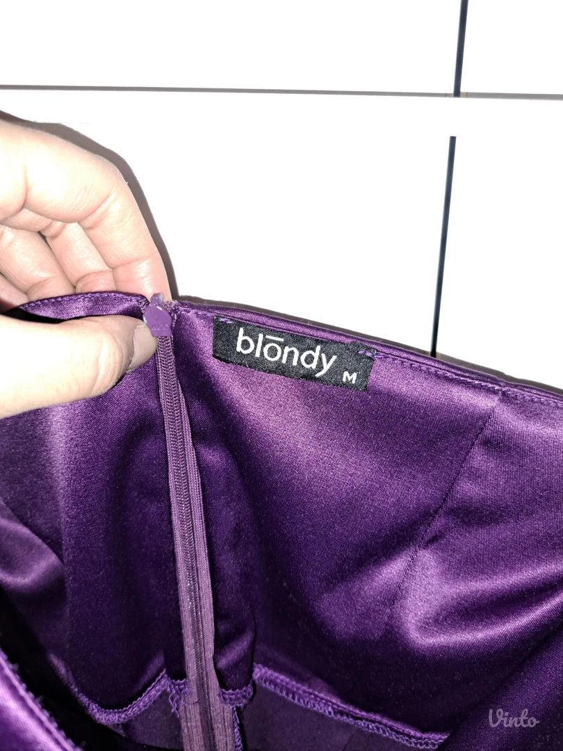 Korset haljina Blondy