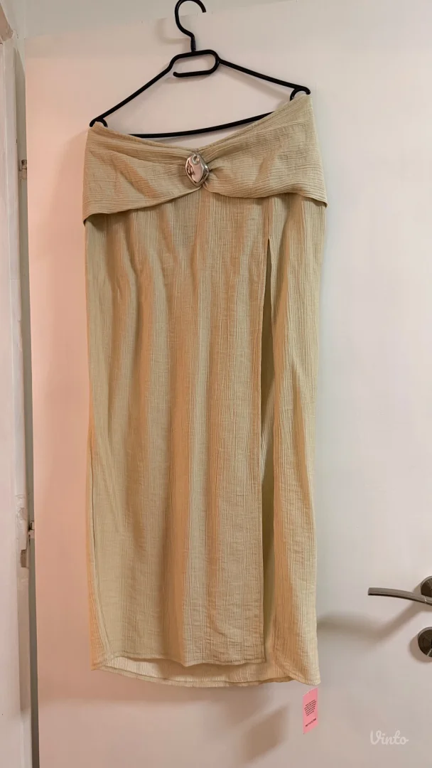 PRETTYLITTLETHING Set - Suknja i top