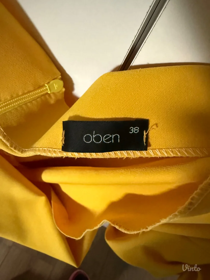 Zuta svecana haljina