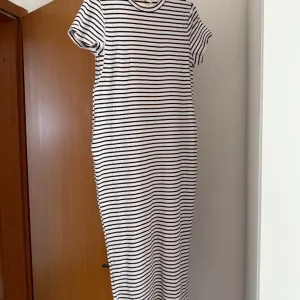 HM haljina za trudnice