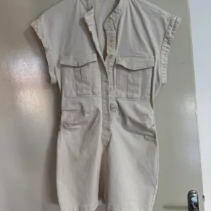 Zara teksas haljinica