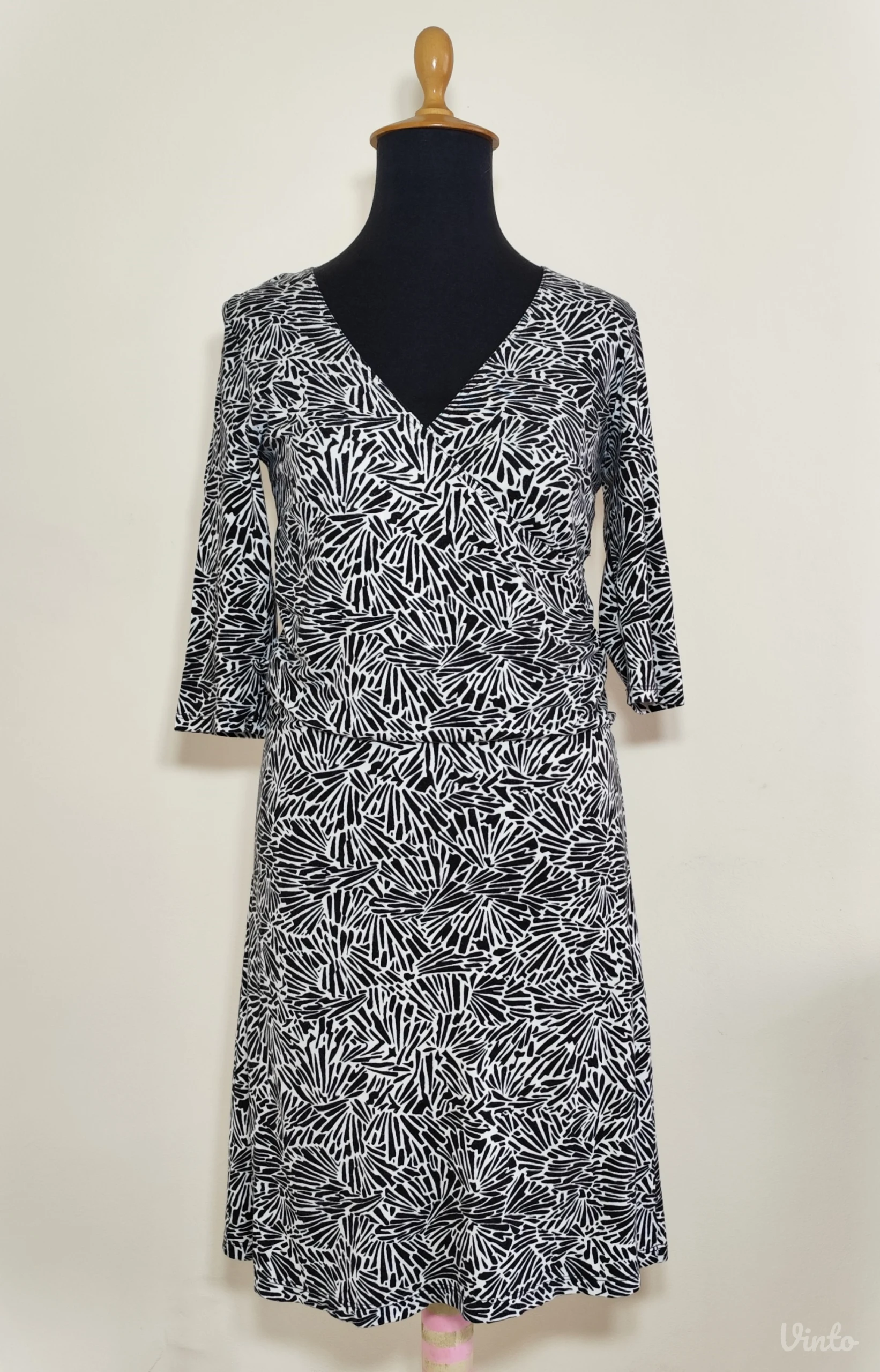 Mongul crno-bela haljina zebra dezen KAO NOVA, M