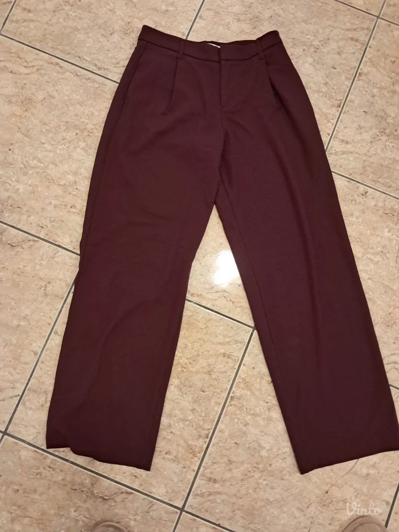 Burgundi pantalone