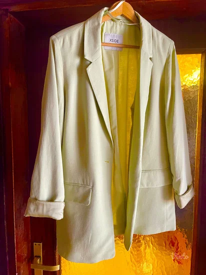 Waikiki pastelno zeleni laneni sako NOVO