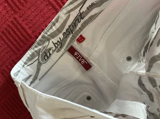 Esprit bele zvonaste farmerke