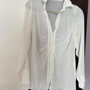 Italijanska bela košulja NOVO