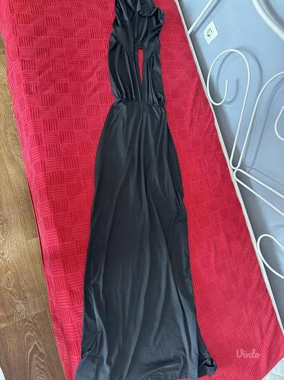 Maksi haljina dubokog V izreza sa kapuljačom Novo