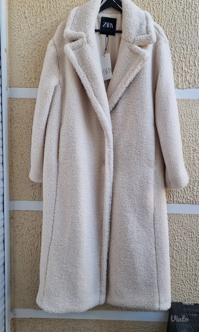 Dugi kaput teddy Zara XXL Novo