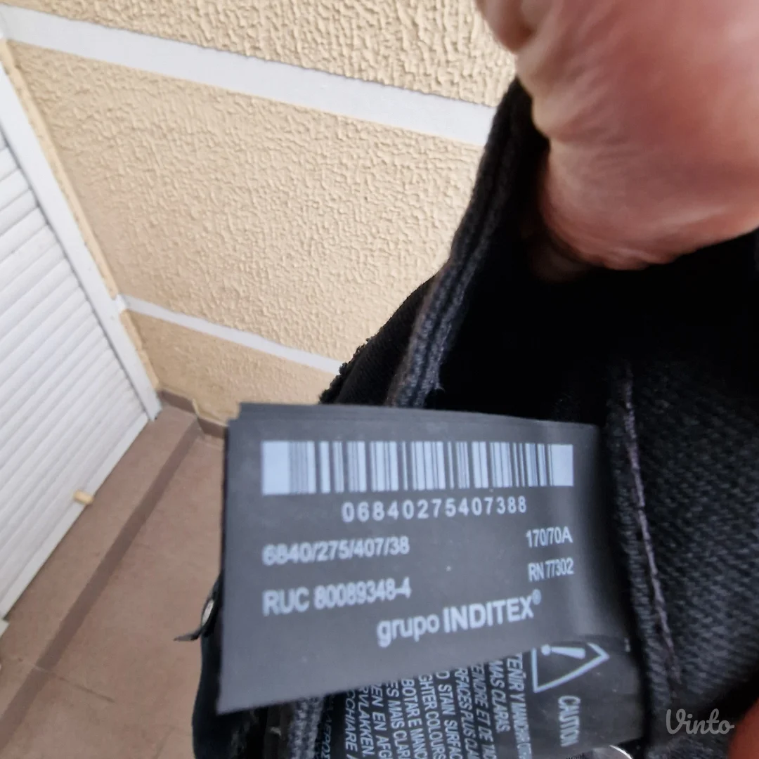 Farmerke Zara 38 oversaze Novo