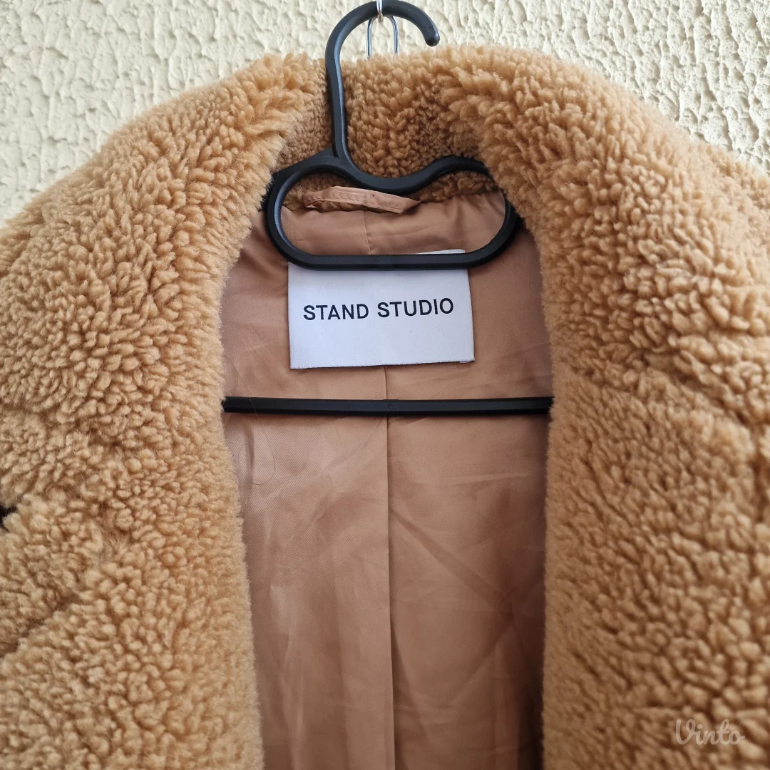 Bunda kaput sa vunom Stand Studio 38 oversaze original