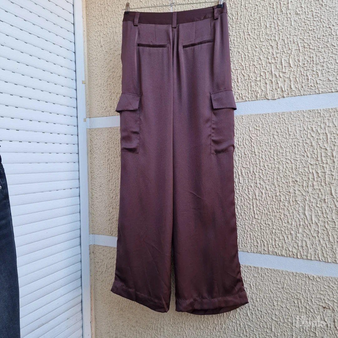 Satenski pantalone širokih nogovica Ba&Sh 40