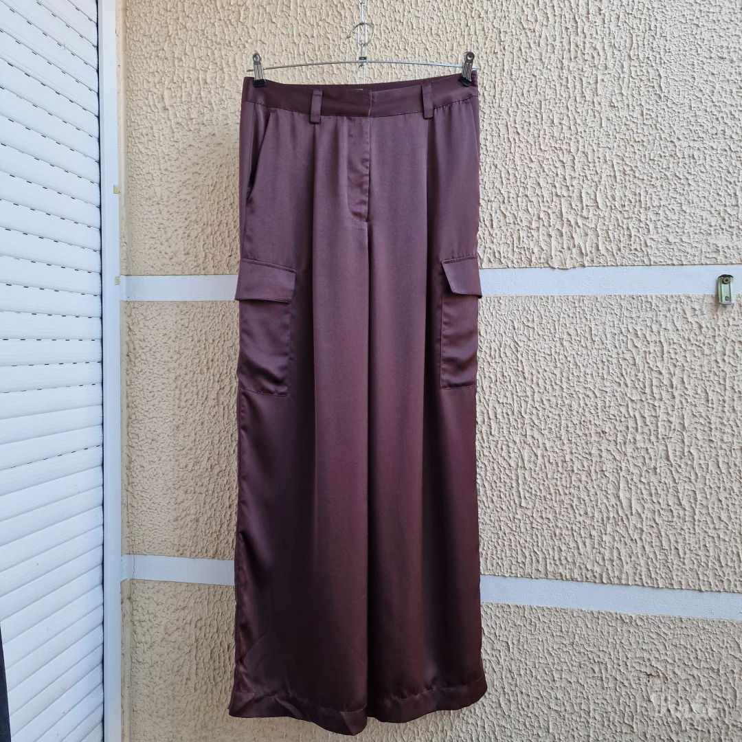 Satenski pantalone širokih nogovica Ba&Sh 40