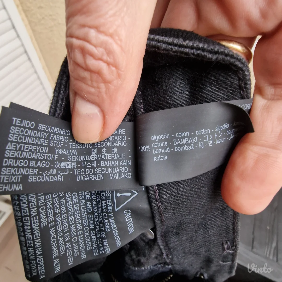 Farmerke Zara 38 oversaze Novo